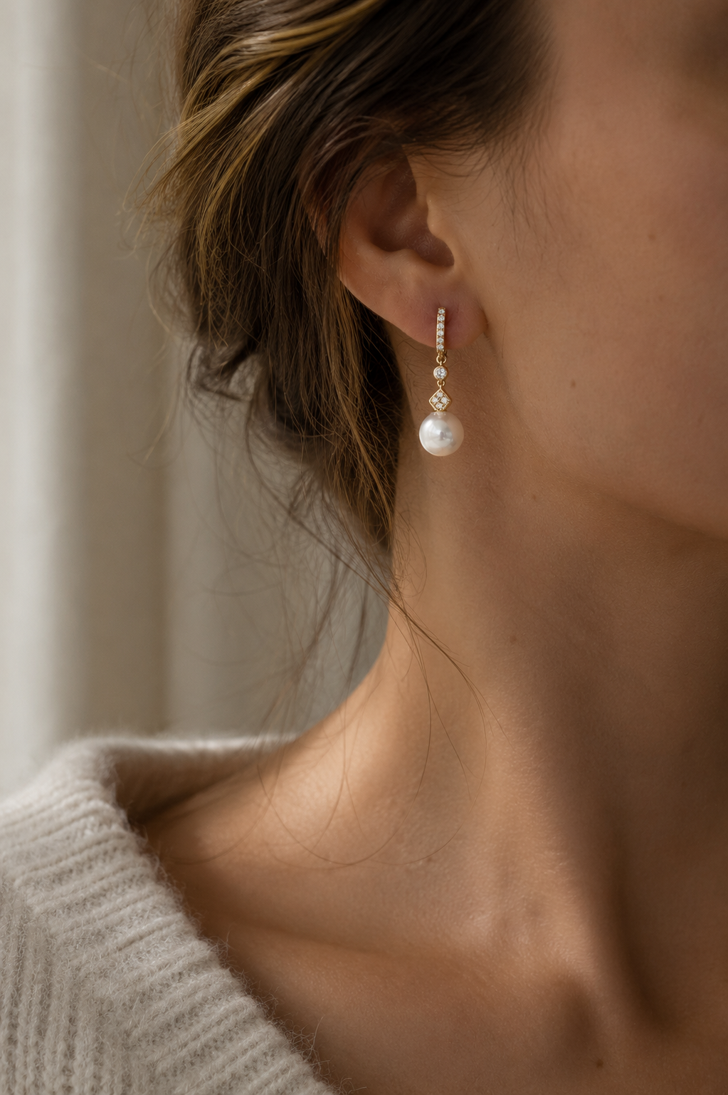 The Dew Drop — Yellow Gold